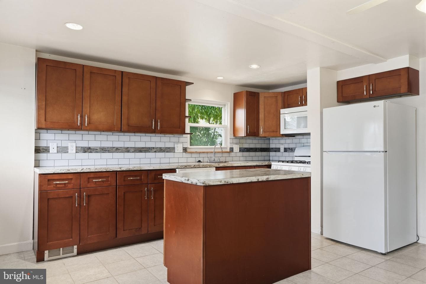 2838 Shipley Road photo 6