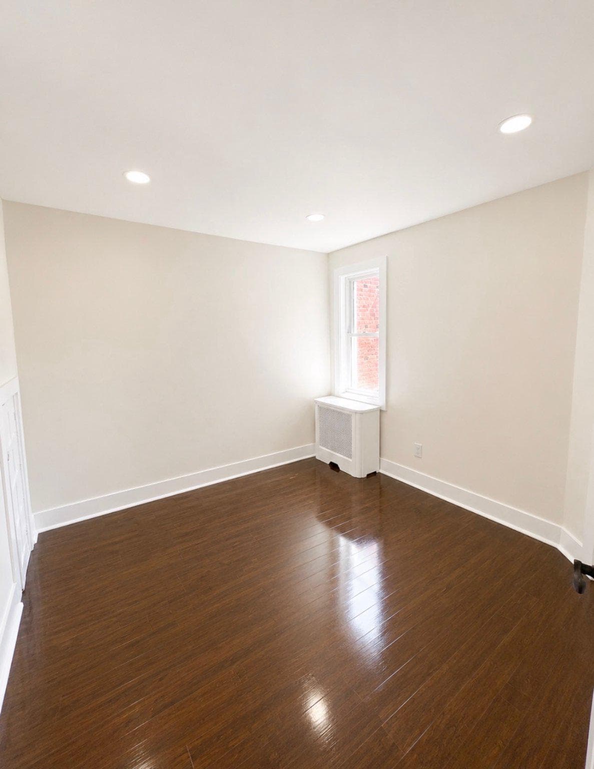 4139 Markland Street photo 8