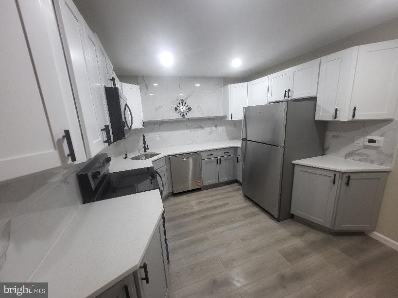 40 E Ashmead Street photo 4