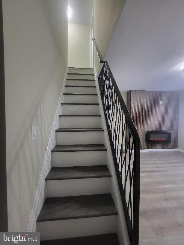 40 E Ashmead Street photo 5