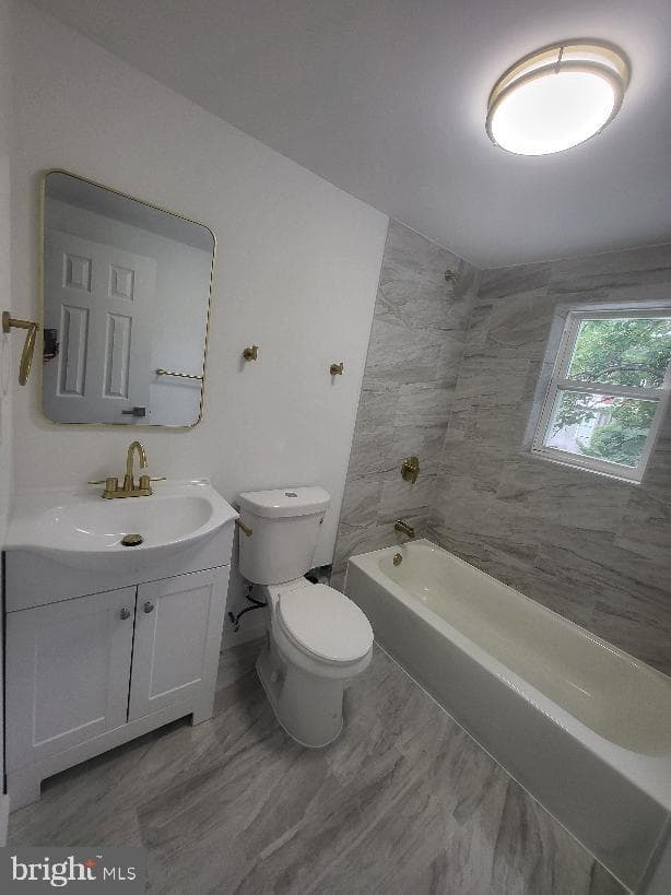 40 E Ashmead Street photo 6