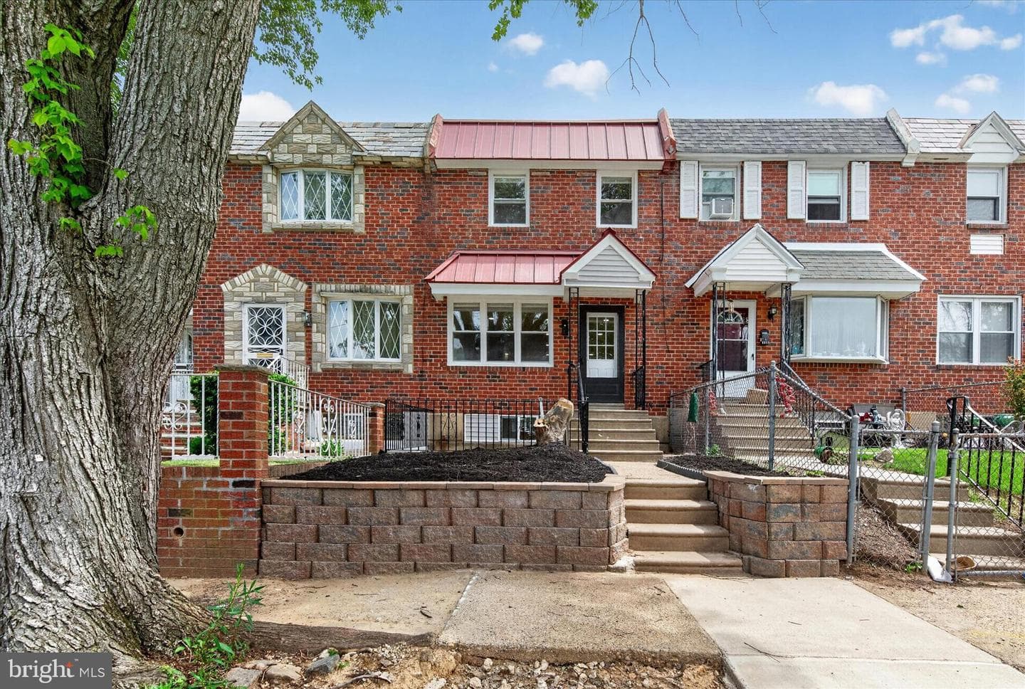 8613 Rugby Street, Philadelphia