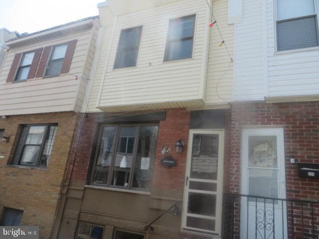 132 Roseberry Street, Philadelphia