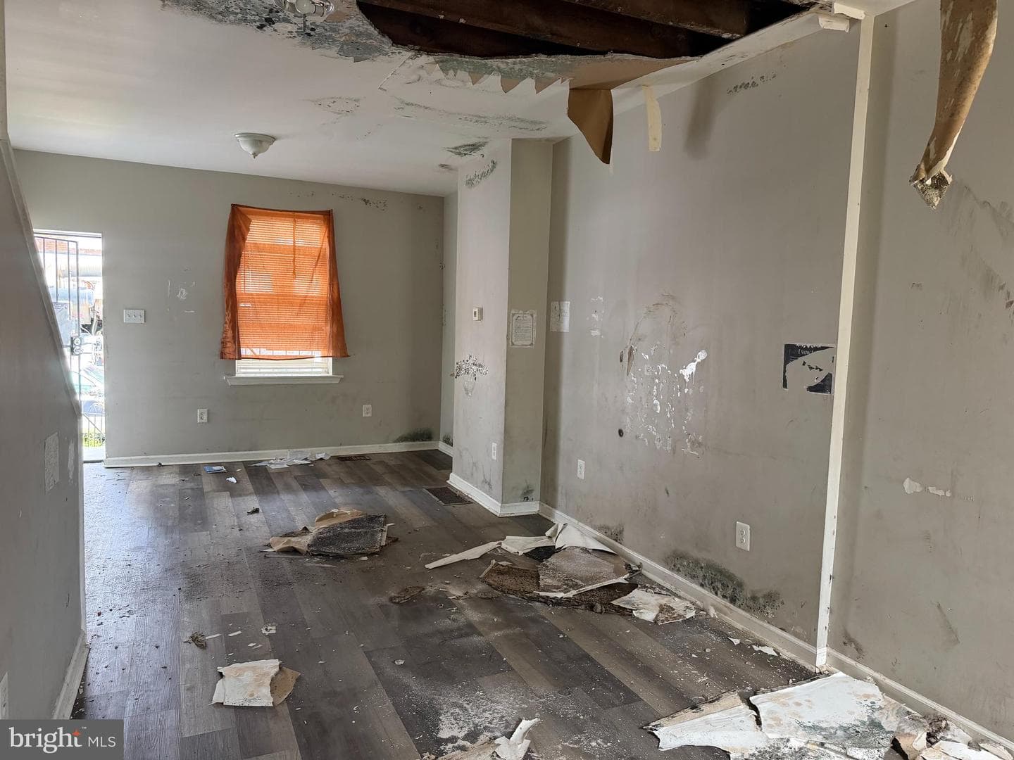 5528 Bloyd Street photo 7