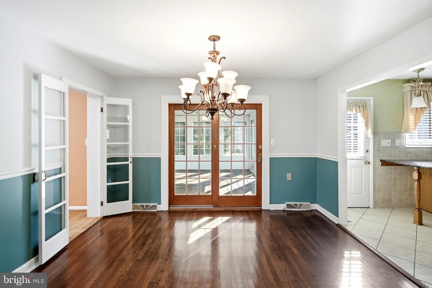801 Southampton Road photo 14
