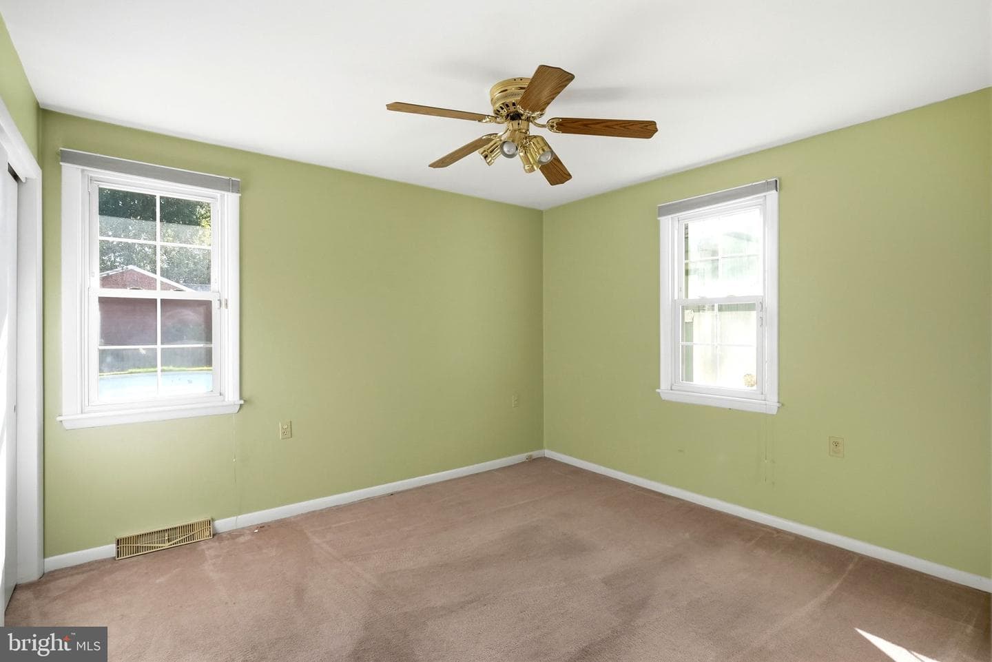 801 Southampton Road photo 38