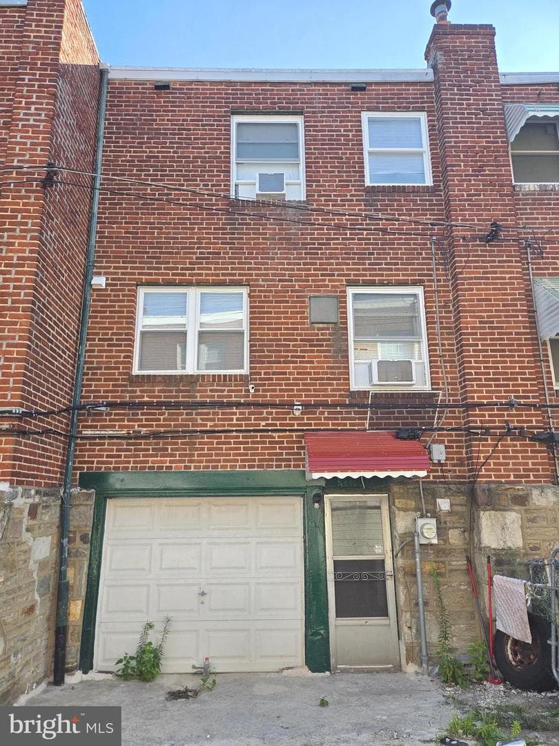 5841 Oxford Avenue photo 31