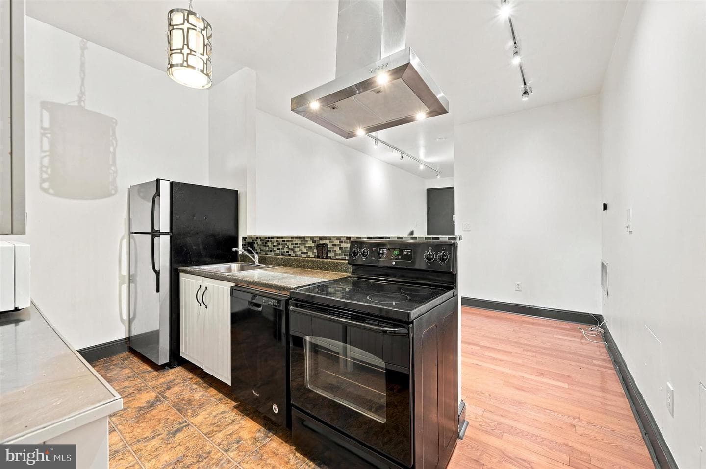 1914 Fairmount Avenue #2 photo 8