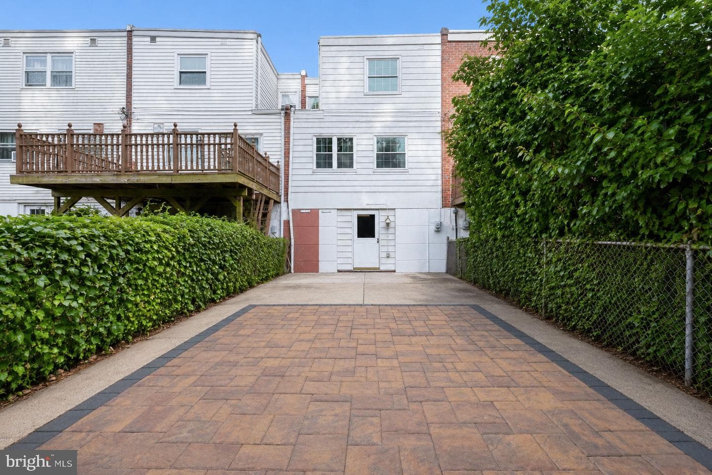 10916 Modena Place photo 37