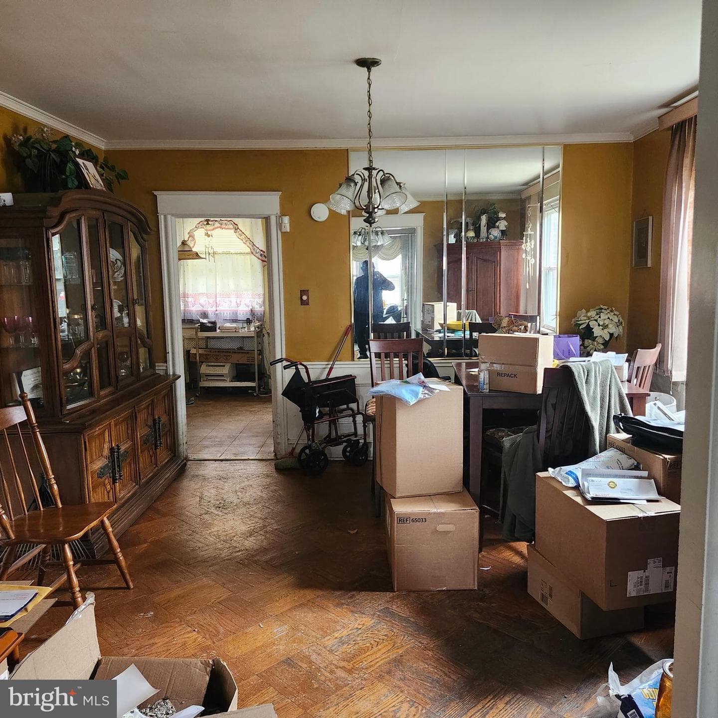 1415 E Washington Lane photo 7