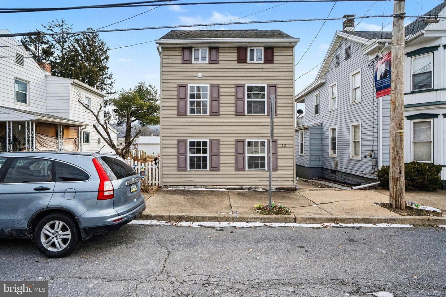 122 N High Street