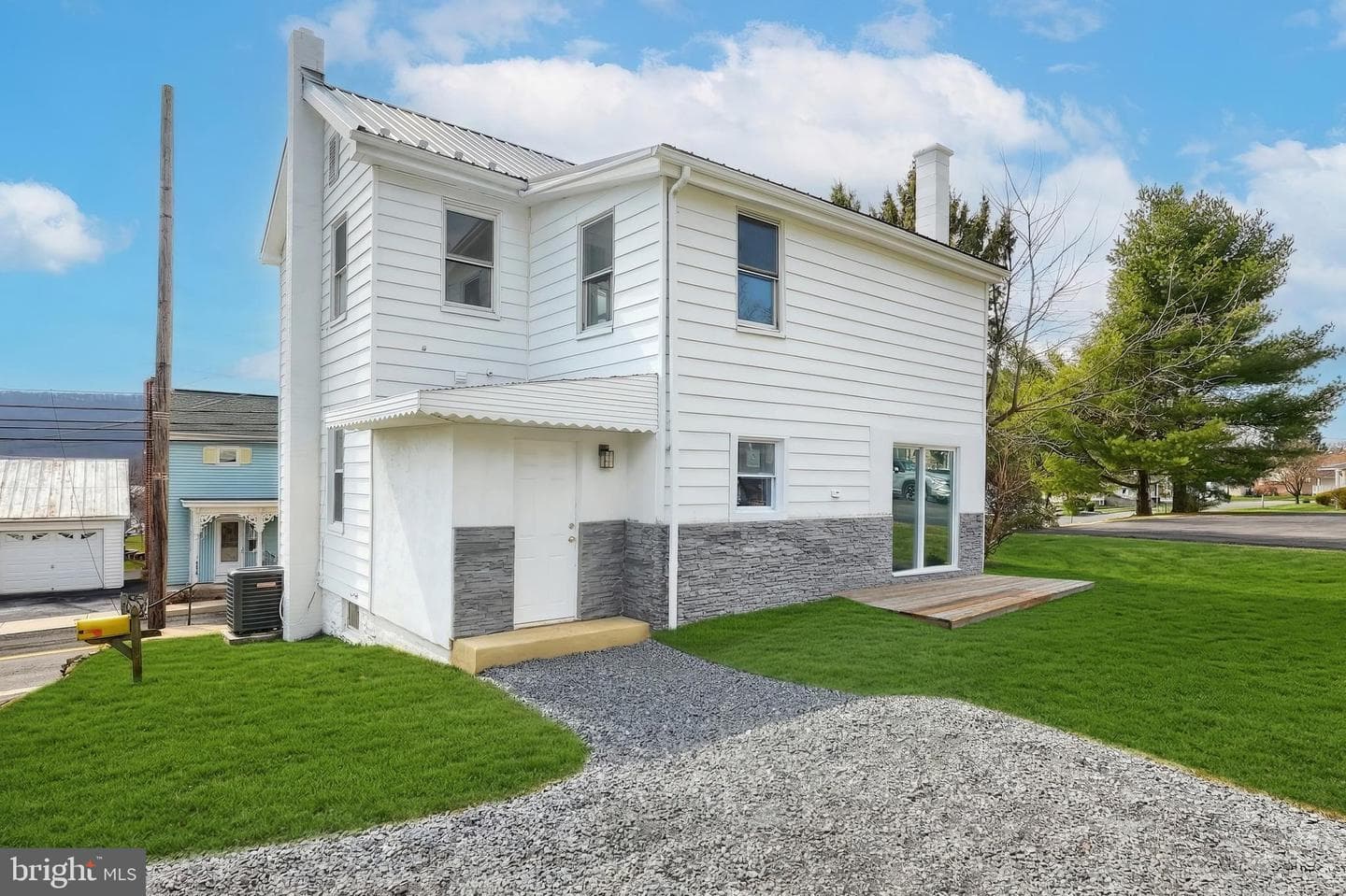 433 Valley Street photo 13