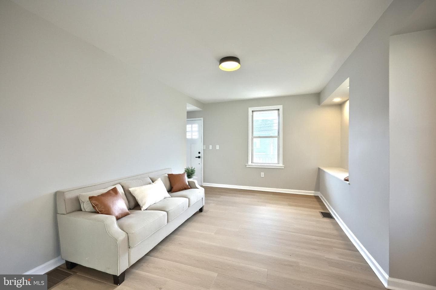 433 Valley Street photo 18