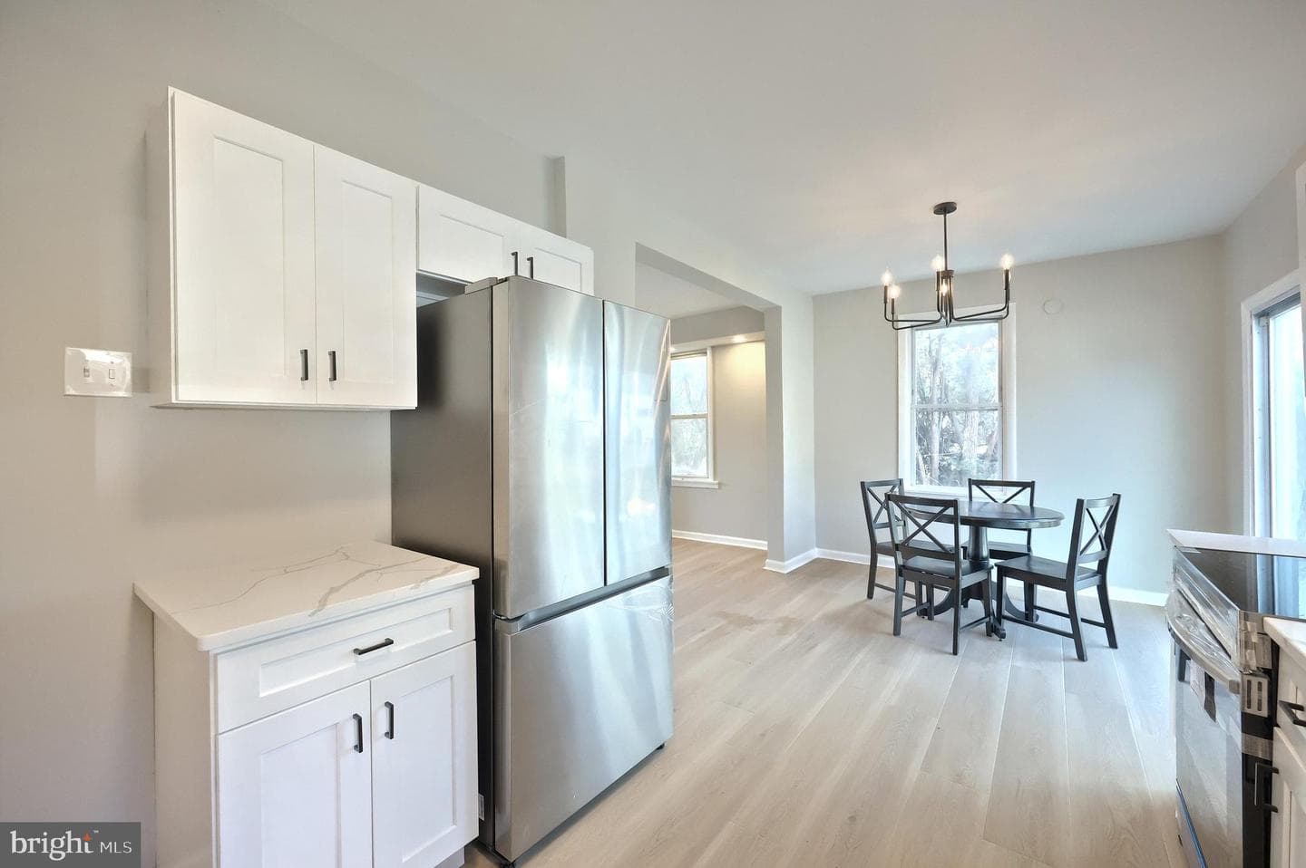 433 Valley Street photo 23