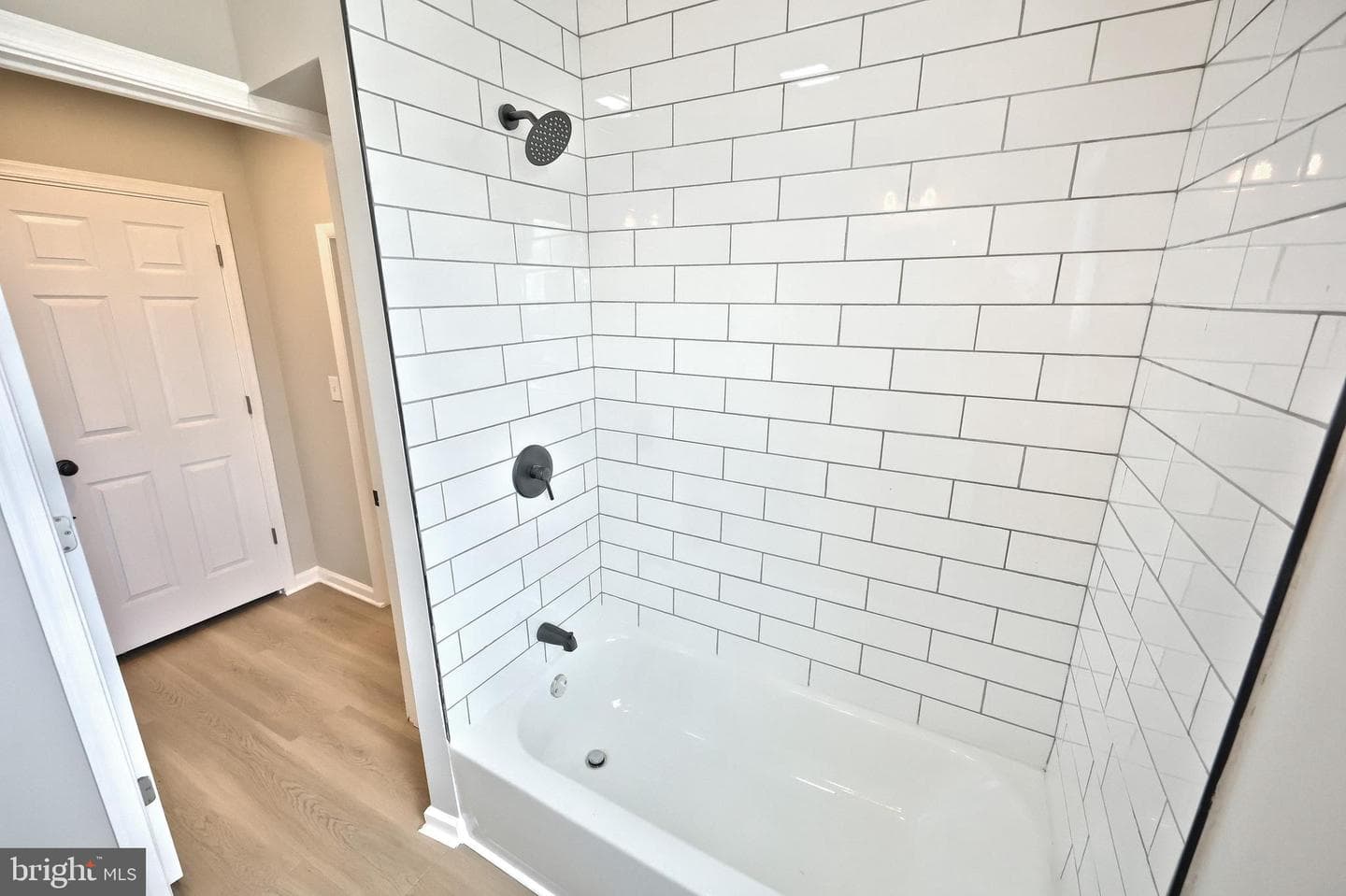 433 Valley Street photo 28