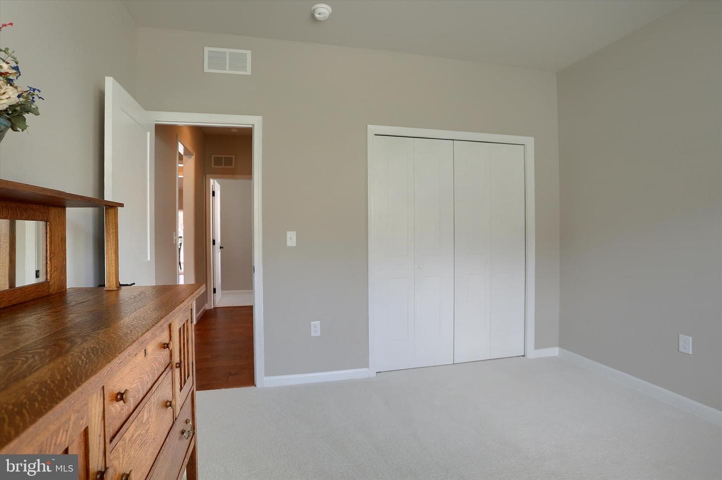 207 Rockville Blvd photo 28