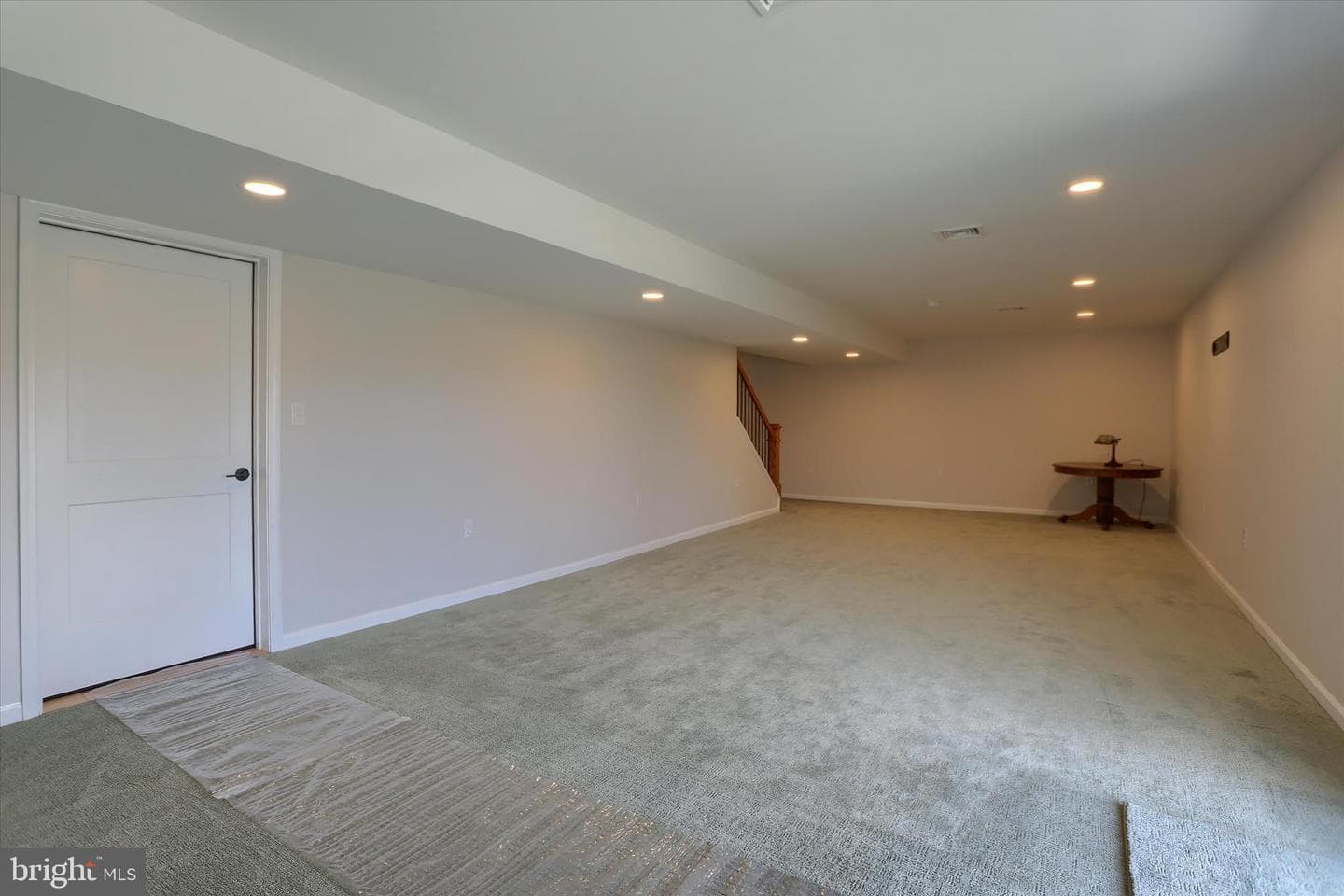 207 Rockville Blvd photo 33