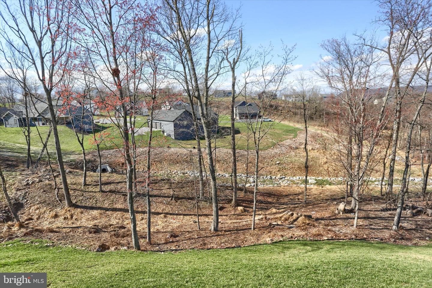 207 Rockville Blvd photo 41