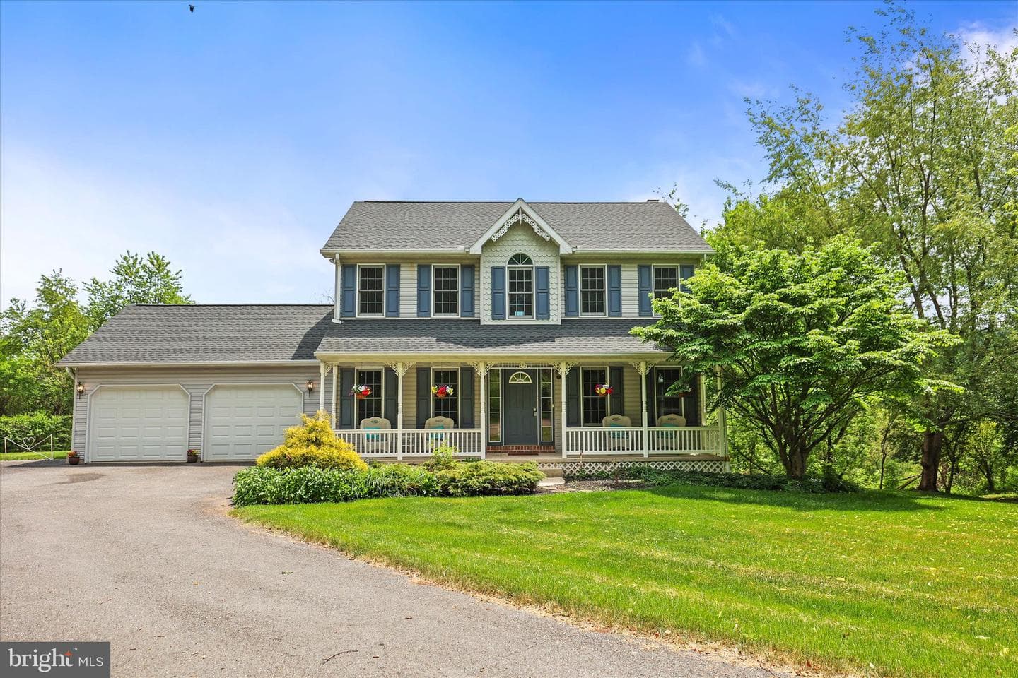25 Spruce Road