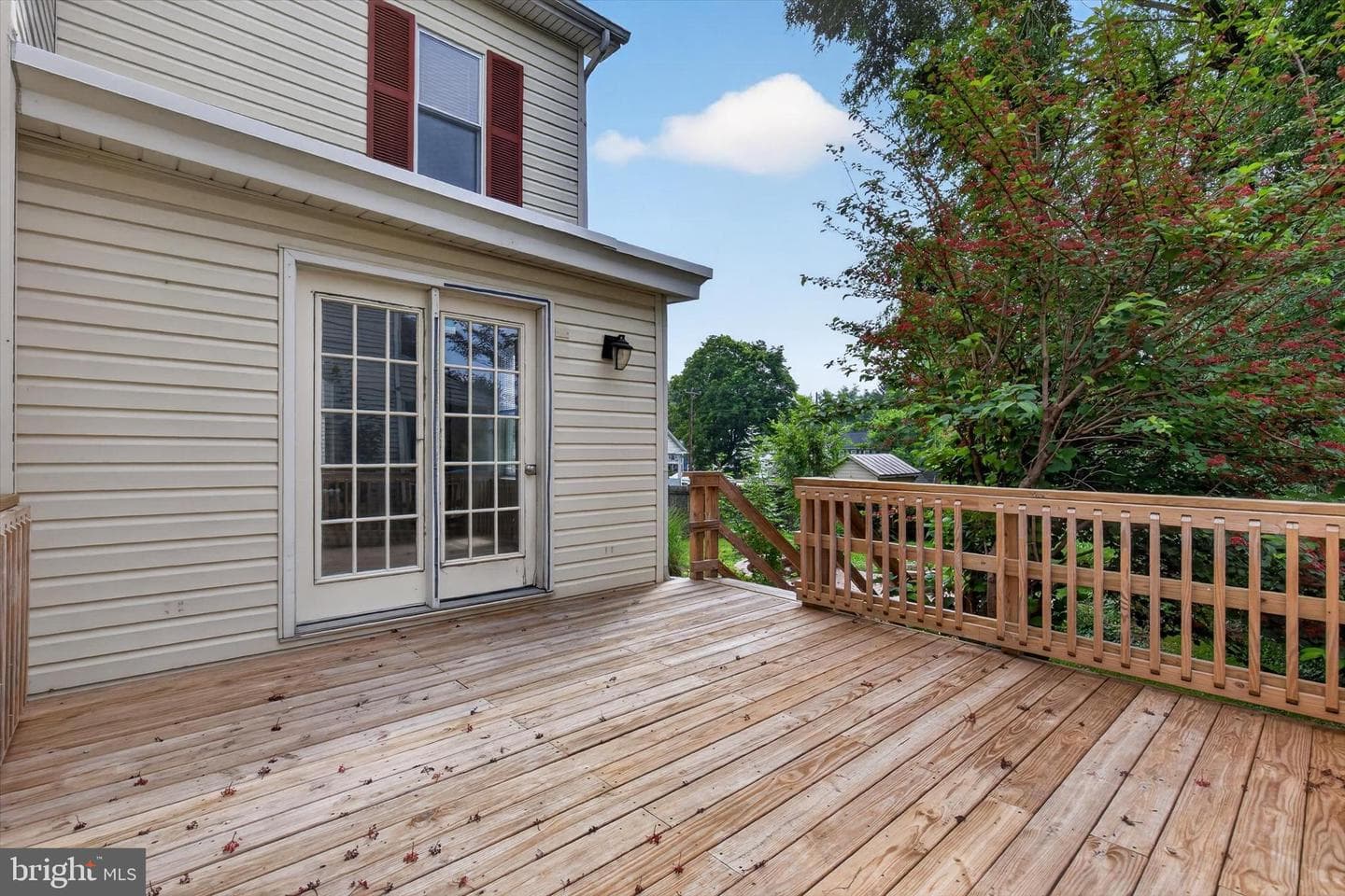 922 N High Street photo 26