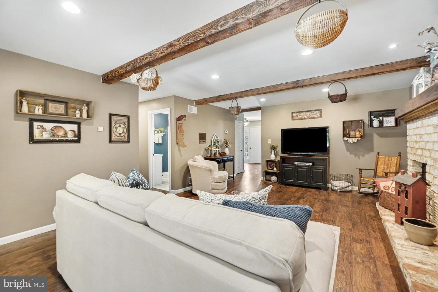 2525 Valley Road photo 14