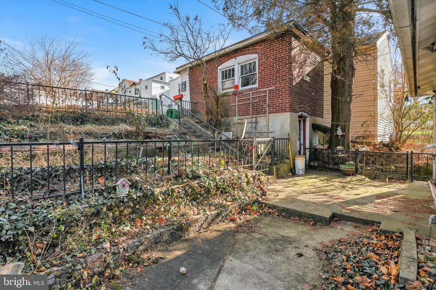 32 S Jackson Street photo 24