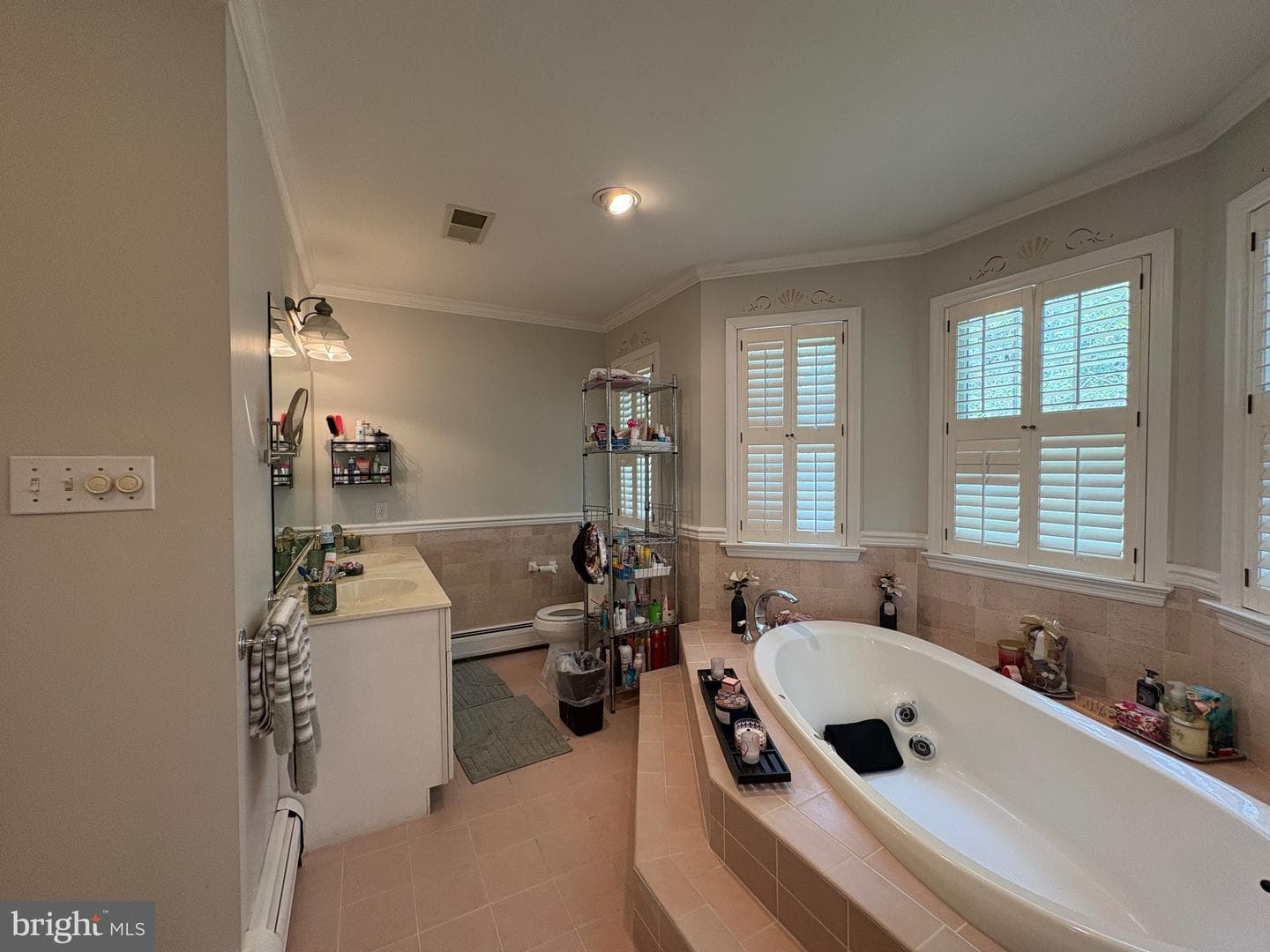 202 Norwegian Woods Drive photo 16