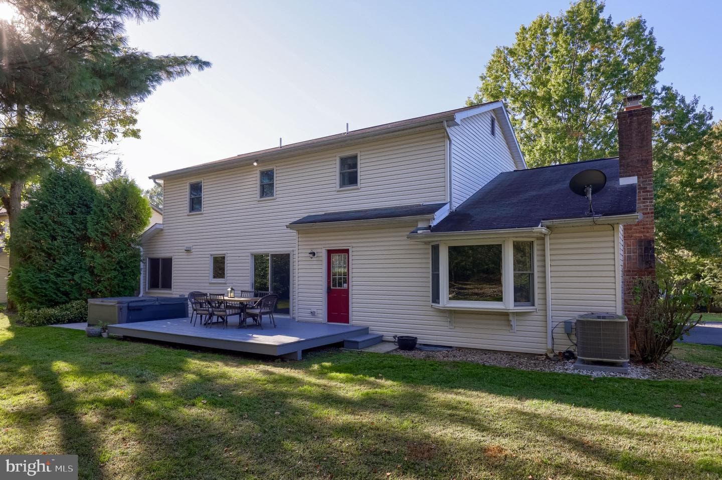 1027 Ridgeview Drive photo 8