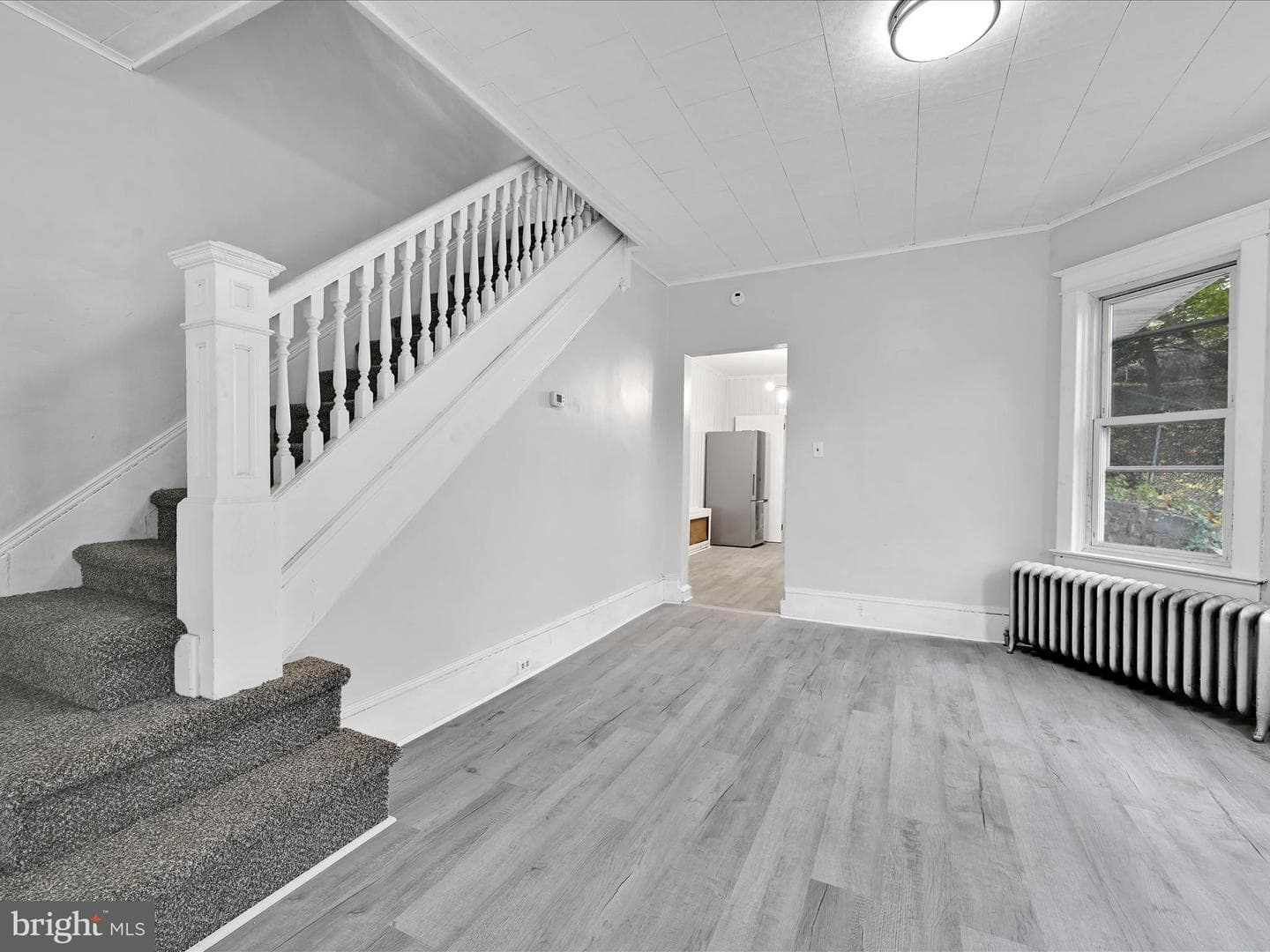 344 E Bacon Street photo 9