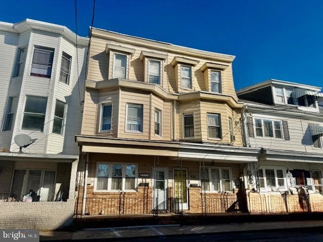 123 N Jardin Street, Shenandoah