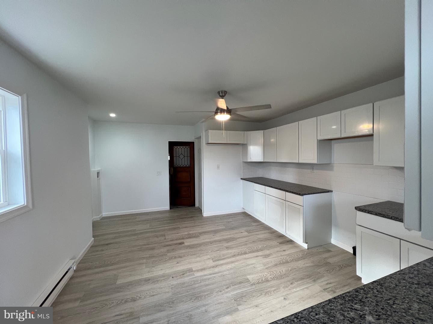 405 N Front Street photo 11