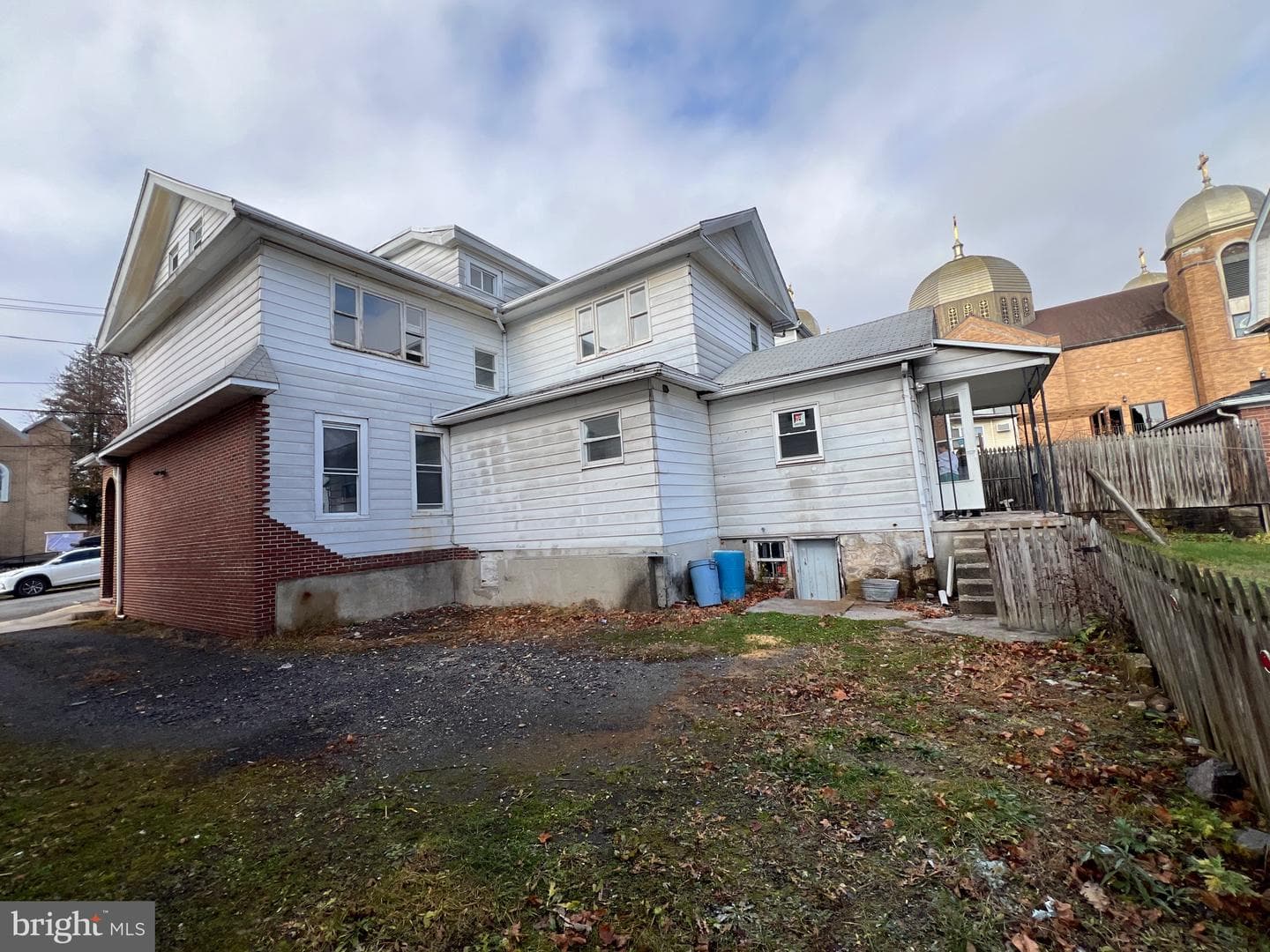 405 N Front Street photo 4