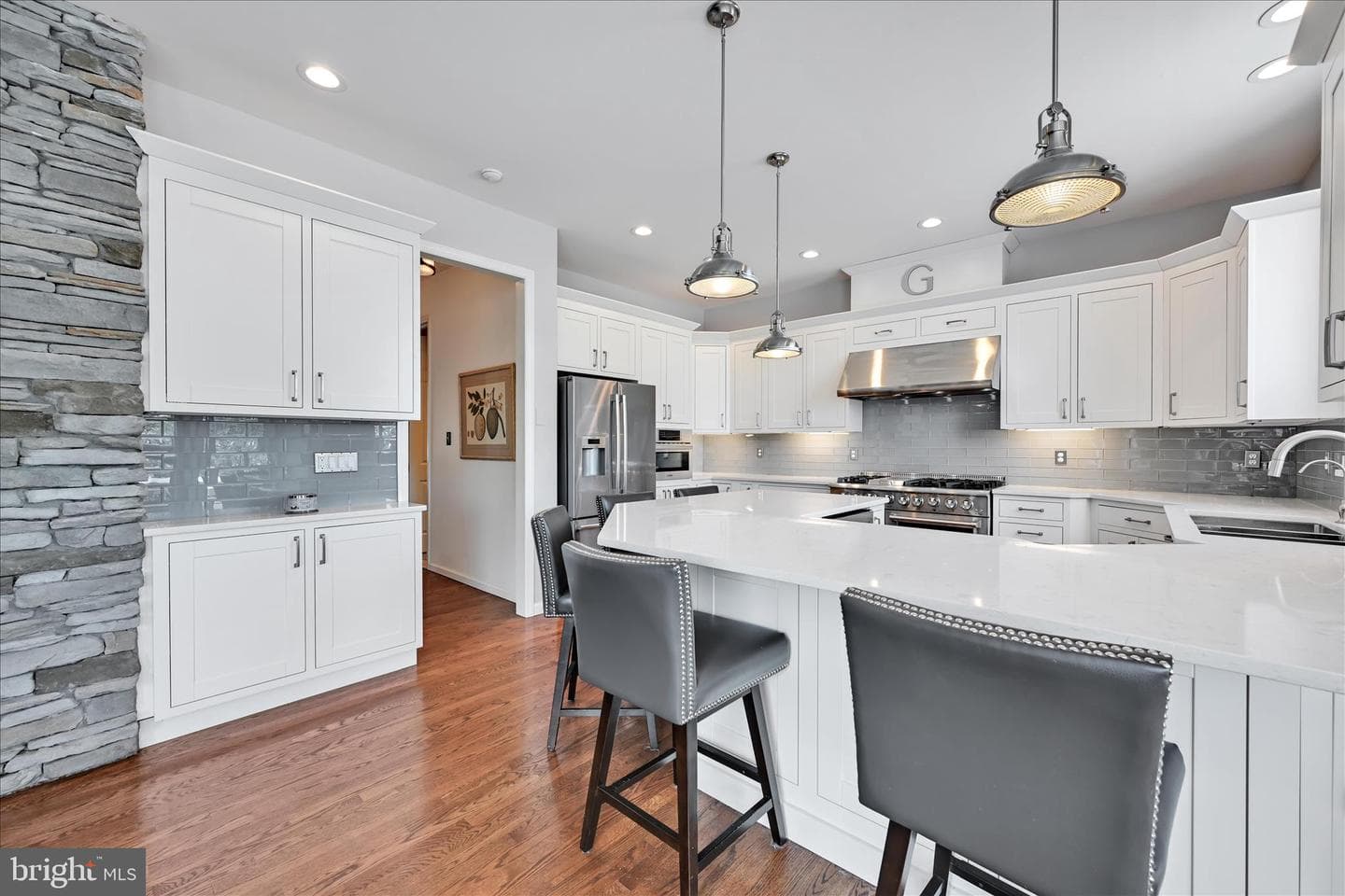 1161 Sunset Dr photo 37