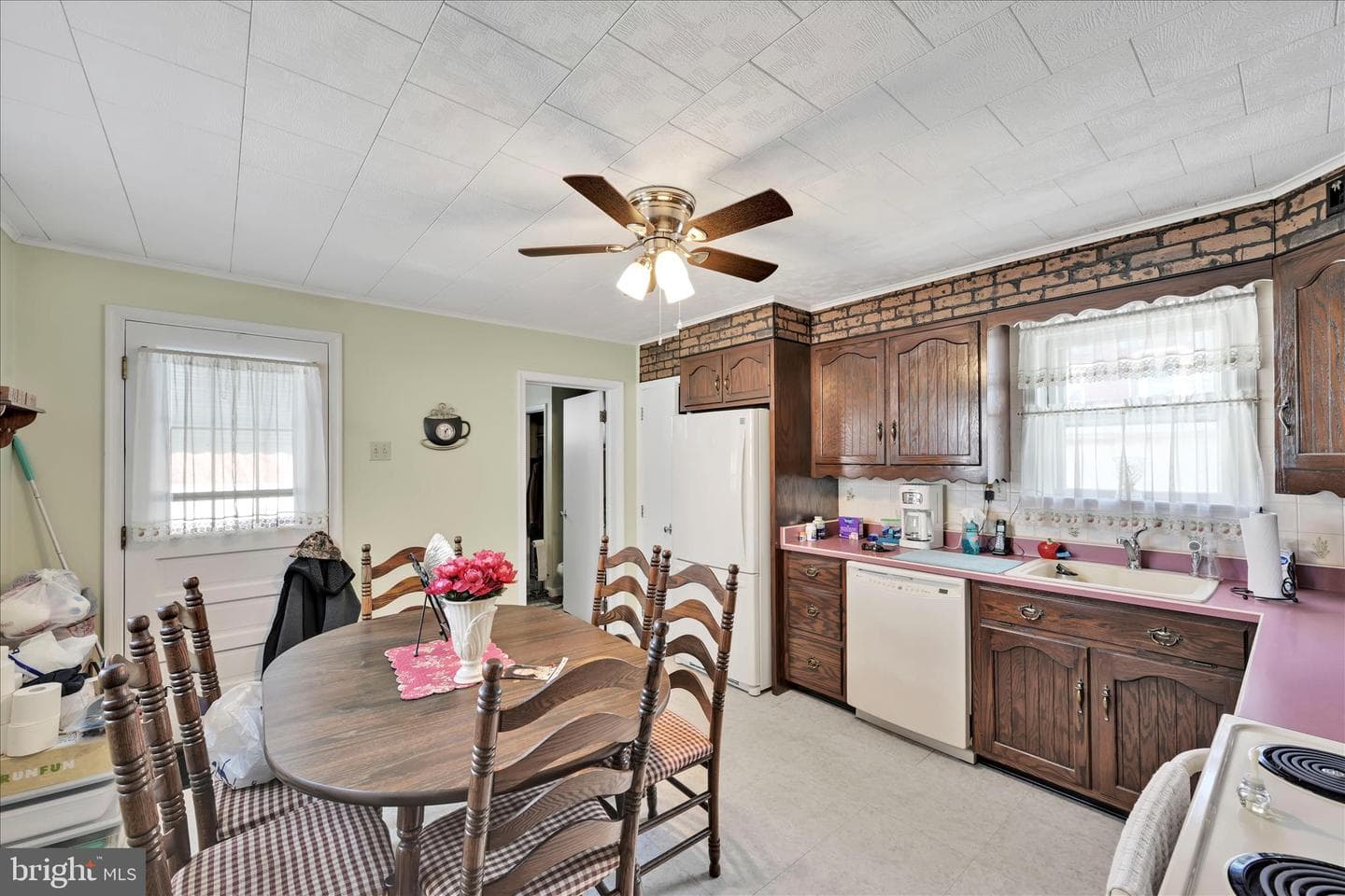 208 North Street photo 16