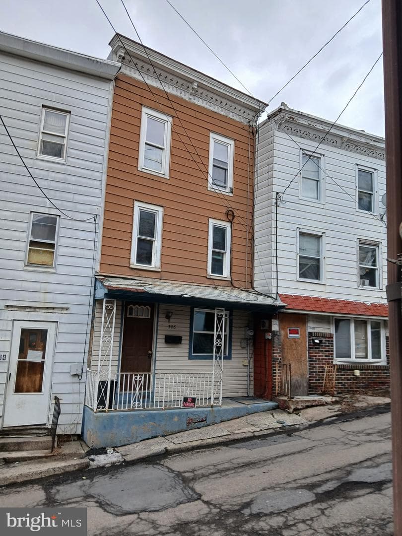 306 S 2nd Street photo 14