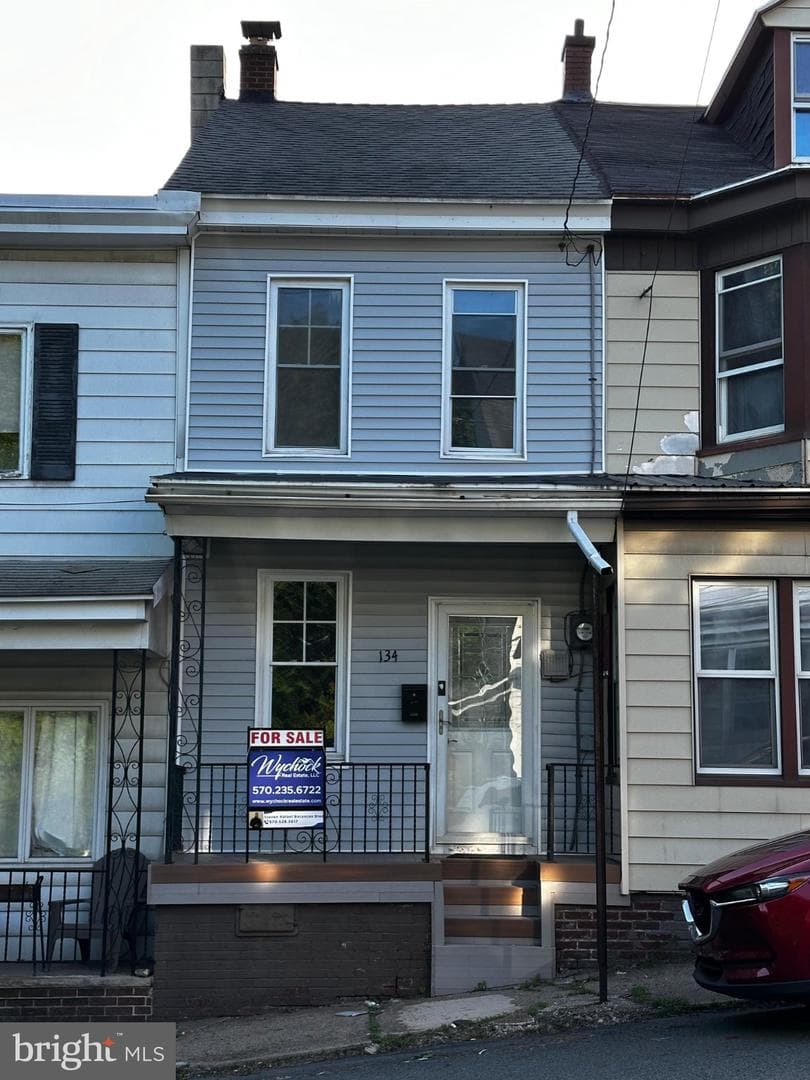 134 S White Street
