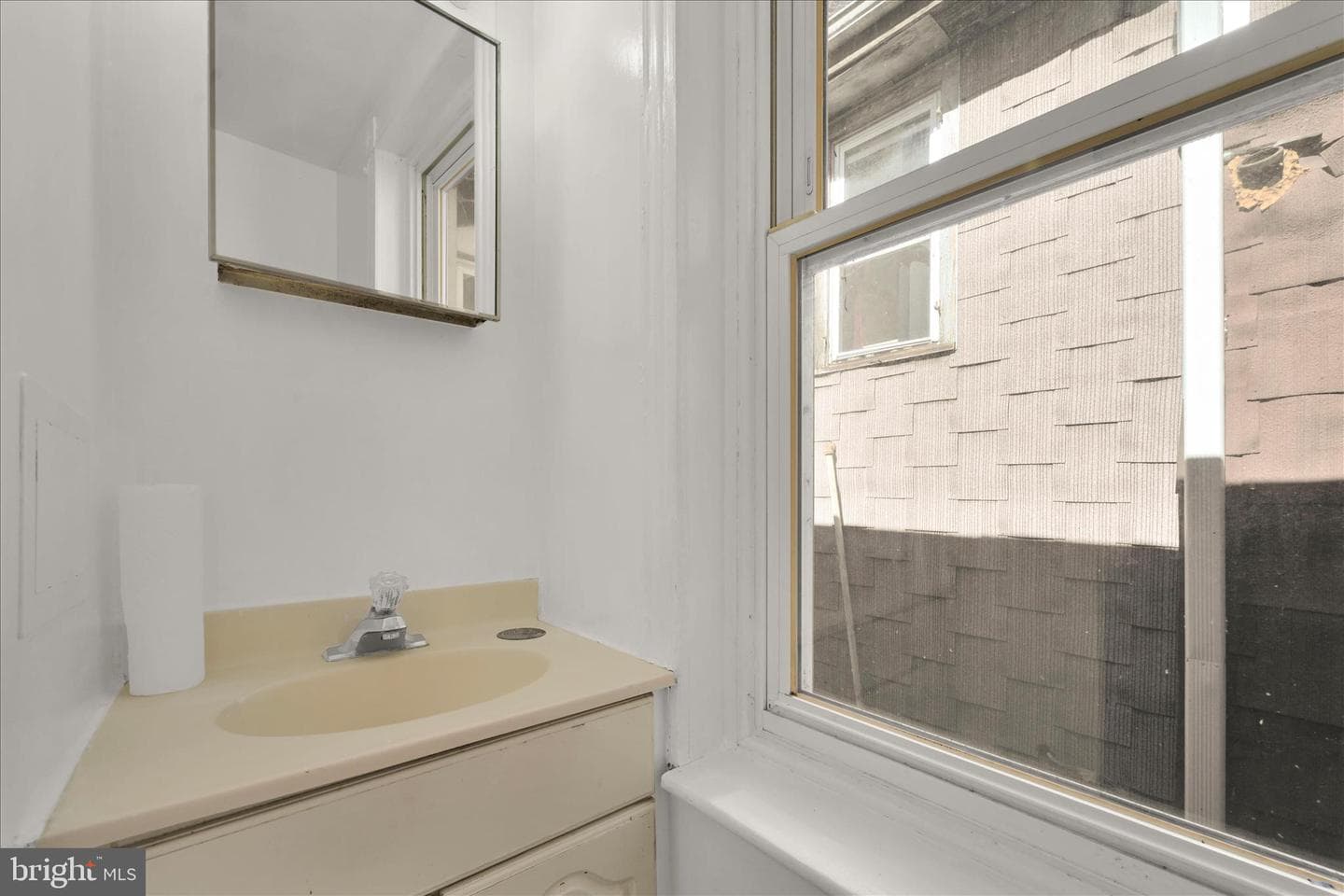 621 N Centre Street photo 15