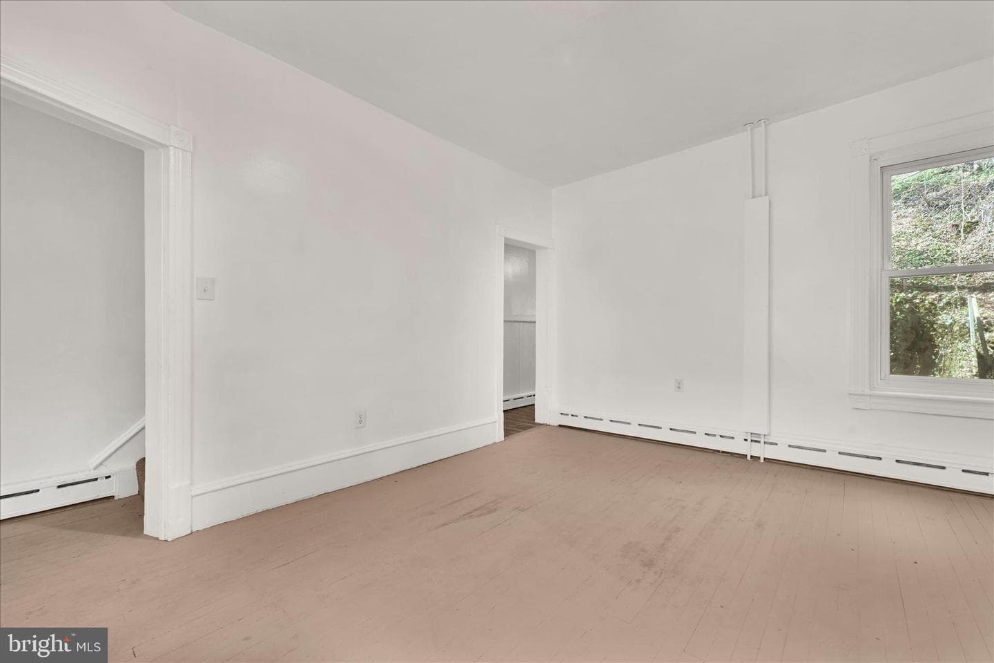 621 N Centre Street photo 6