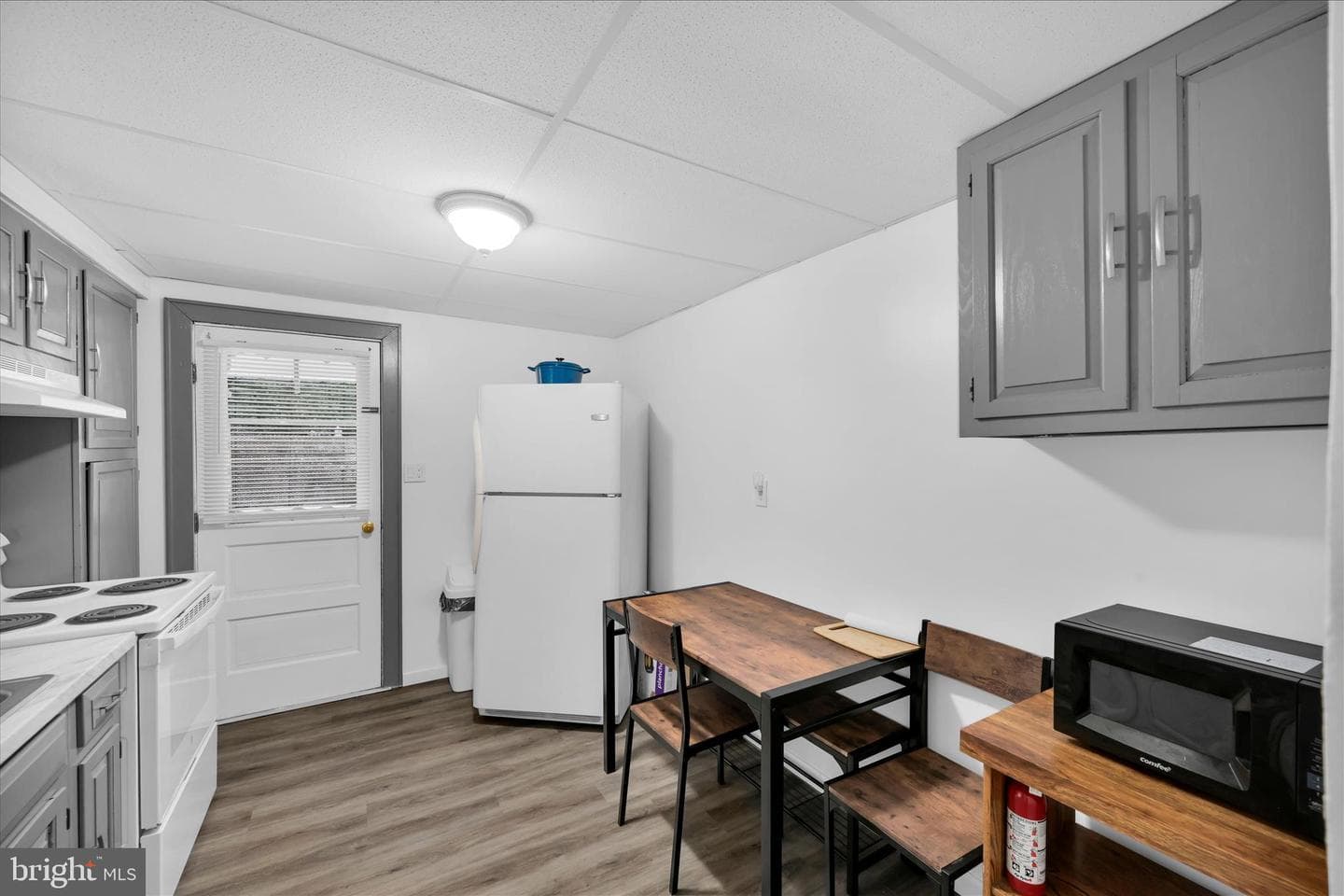 435 W Centre Street photo 10