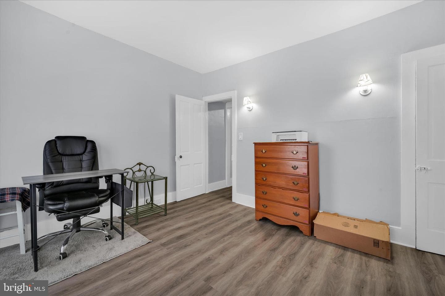 435 W Centre Street photo 16