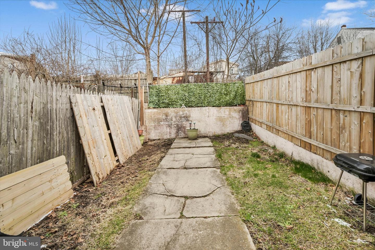 435 W Centre Street photo 23