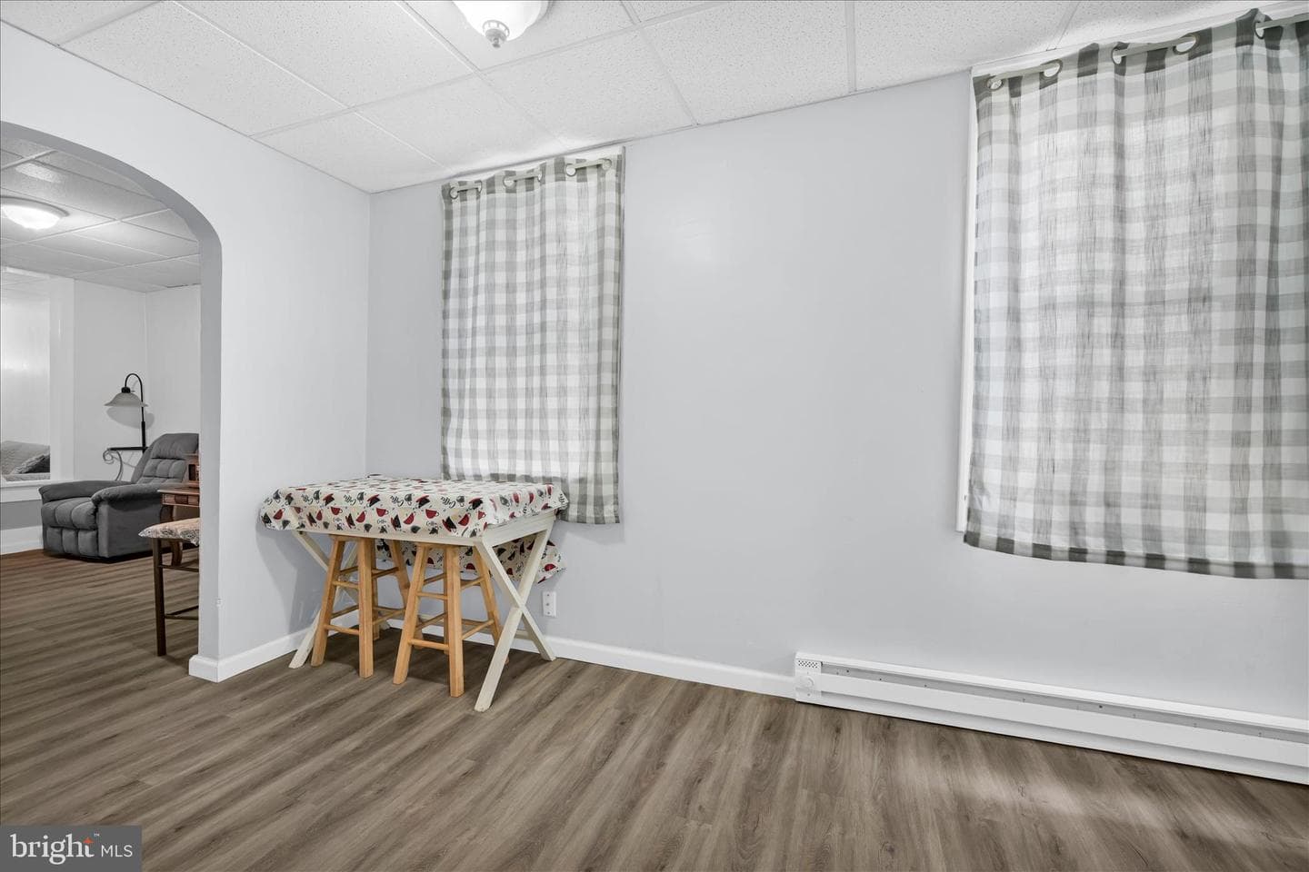 435 W Centre Street photo 9