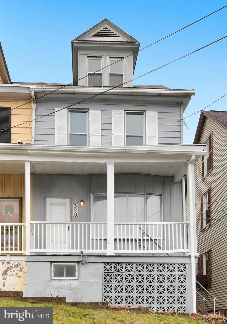 320 Spring Garden Street photo 4
