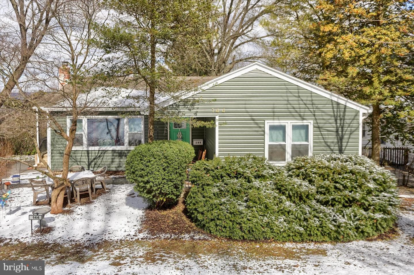 144 Mahantongo Drive photo 2