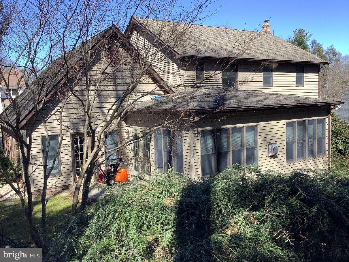 213 Norwegian Woods Drive photo 2