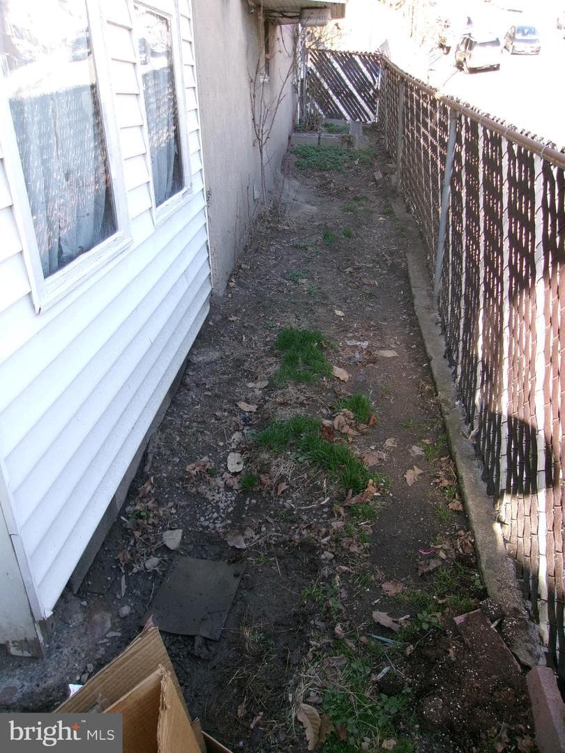 201 N George Street photo 14