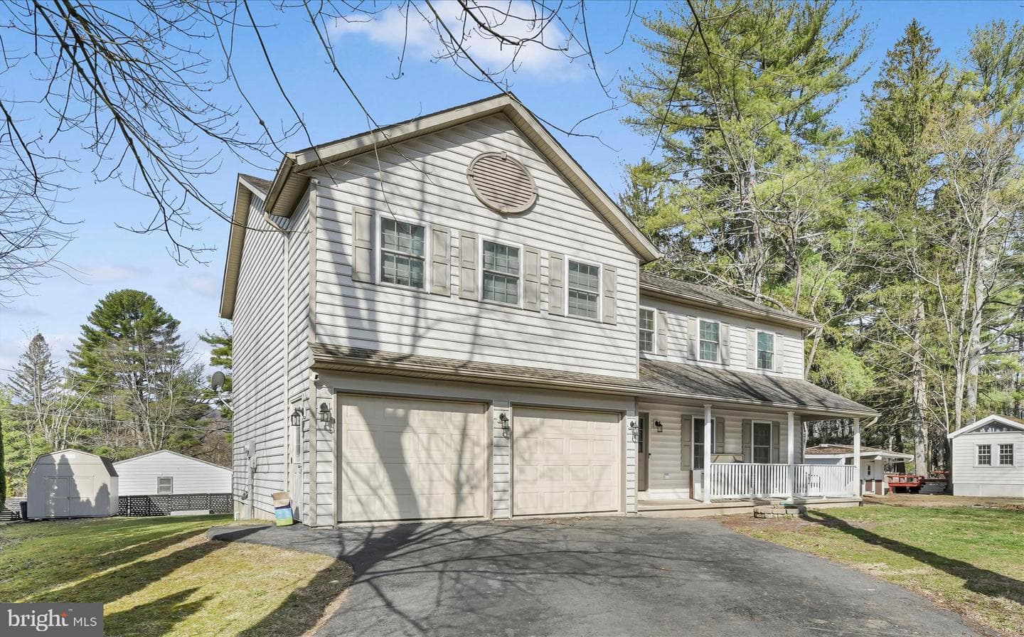 207 Pine Boulevard photo 6