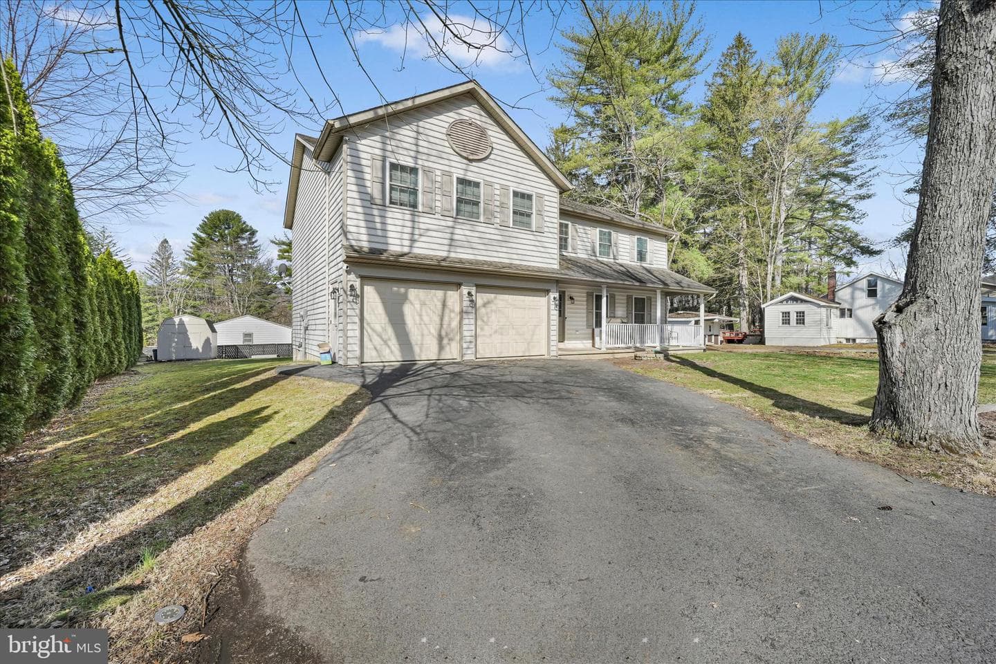 207 Pine Boulevard photo 7