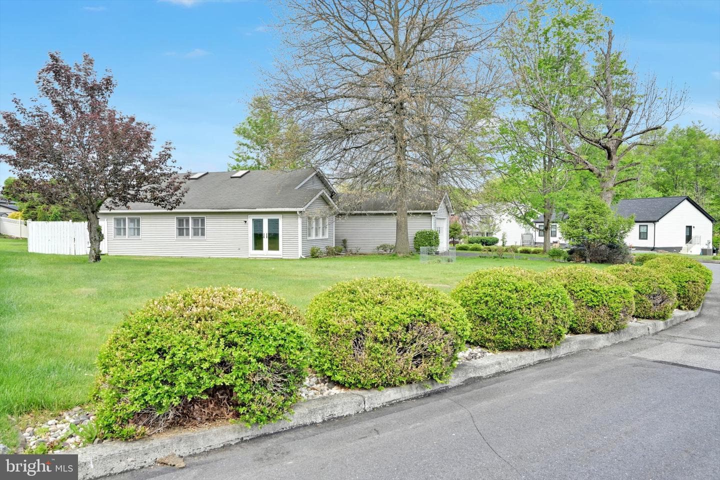 616 Lee Street photo 27
