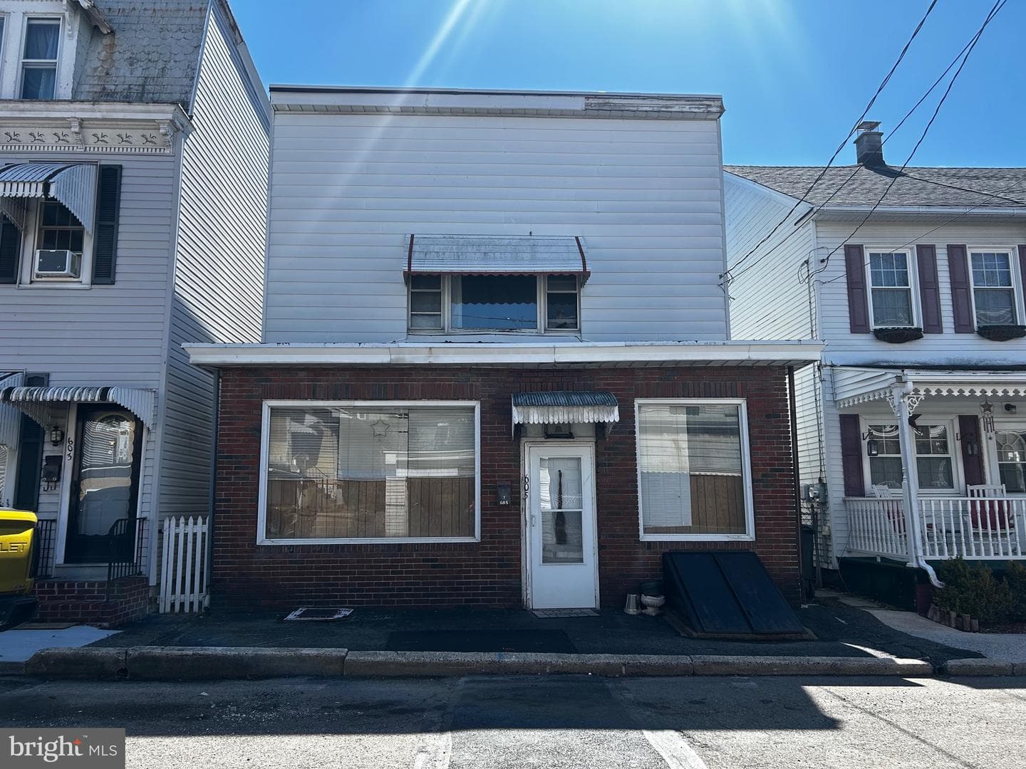 605 Fairview Street
